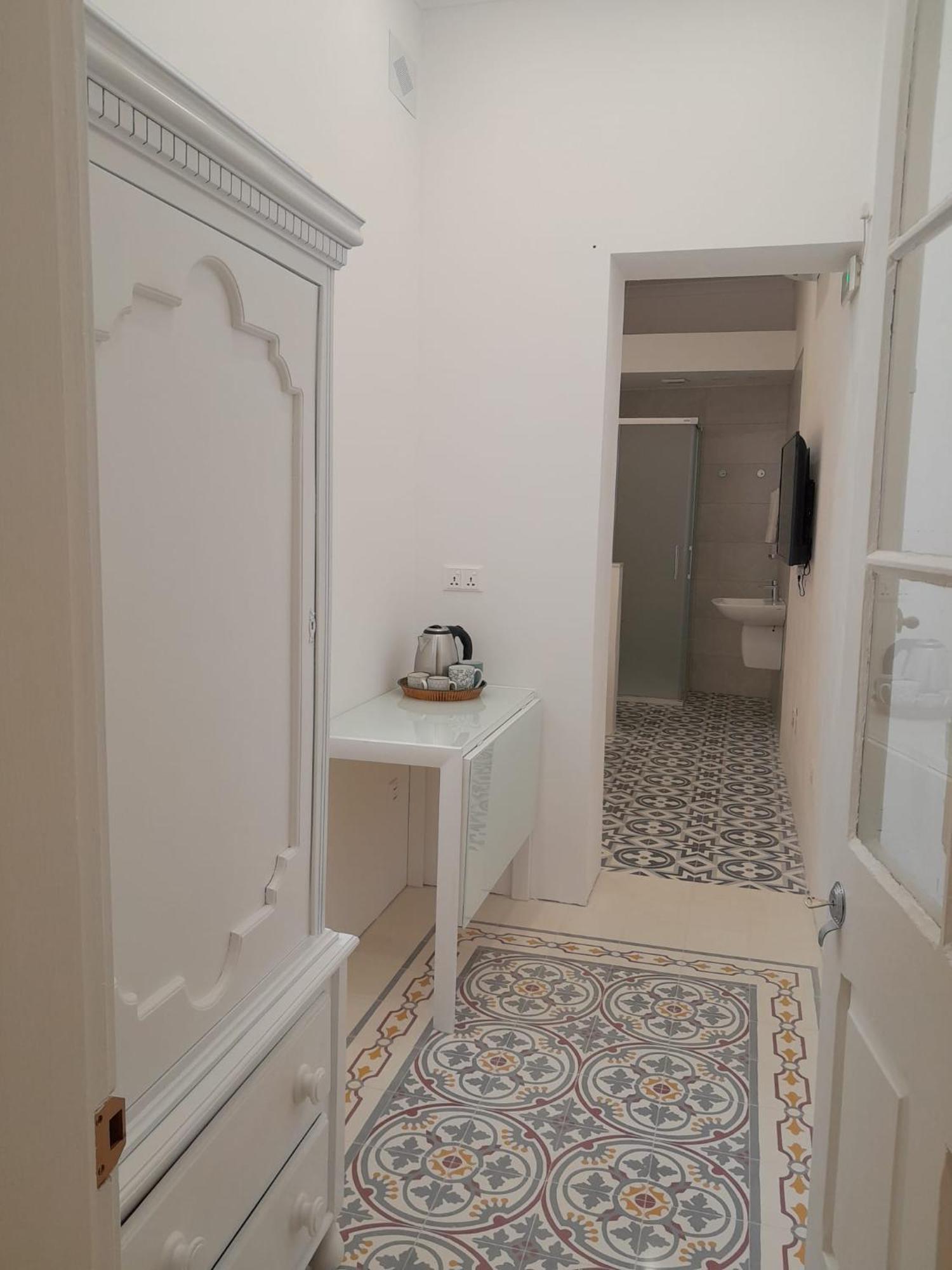 Charming Town House In Cospicua, Valperga Rooms 외부 사진