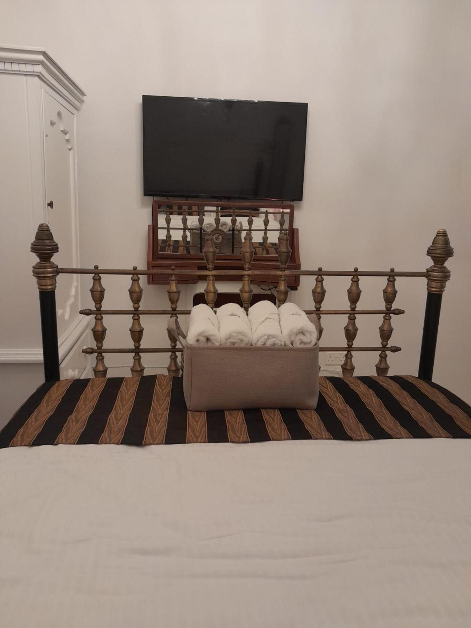 Charming Town House In Cospicua, Valperga Rooms 외부 사진